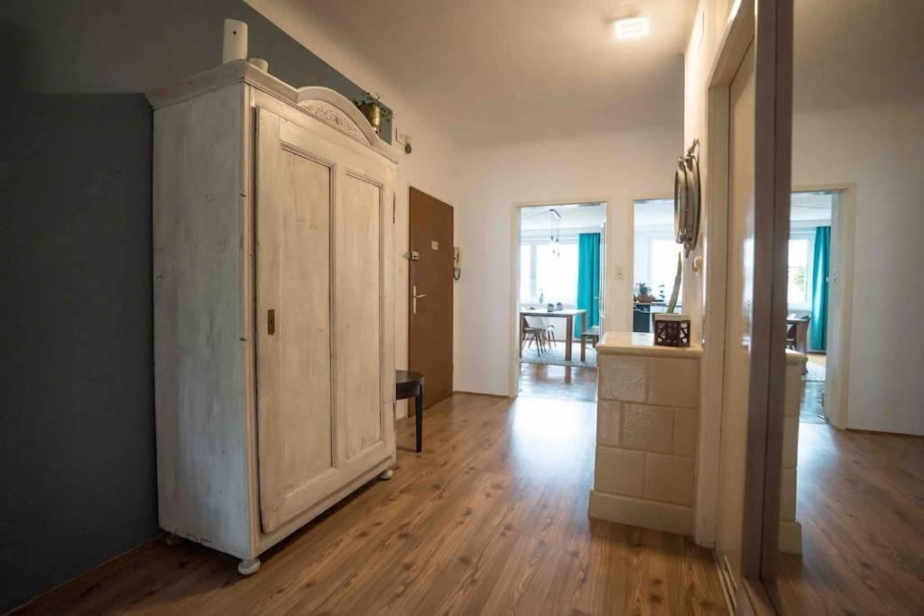 Cozy And Stylish Apartment Near Schoenbrunn Castle Вена Экстерьер фото